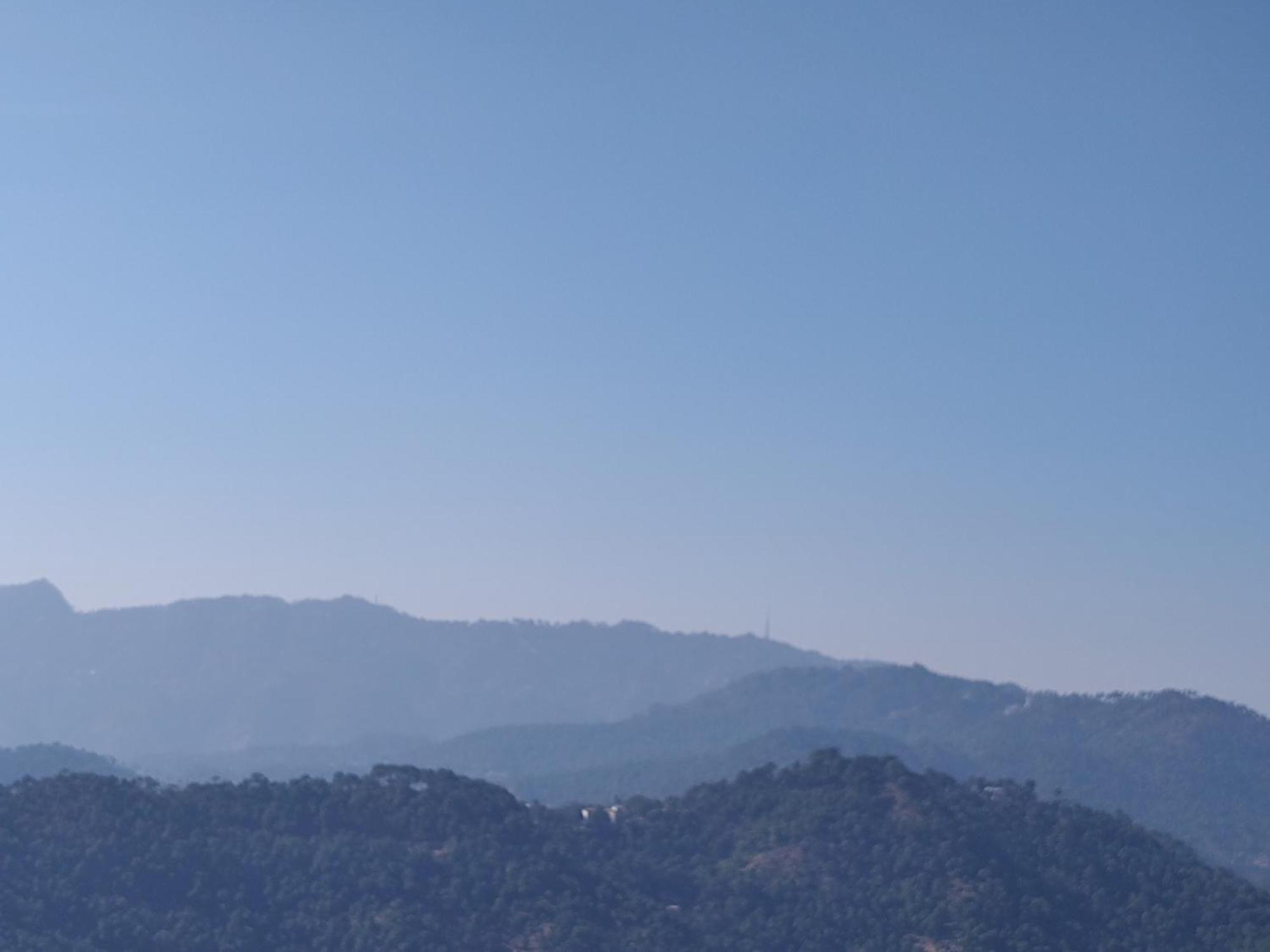 Hotel Le Halcyon , Kasauli Solan Ngoại thất bức ảnh