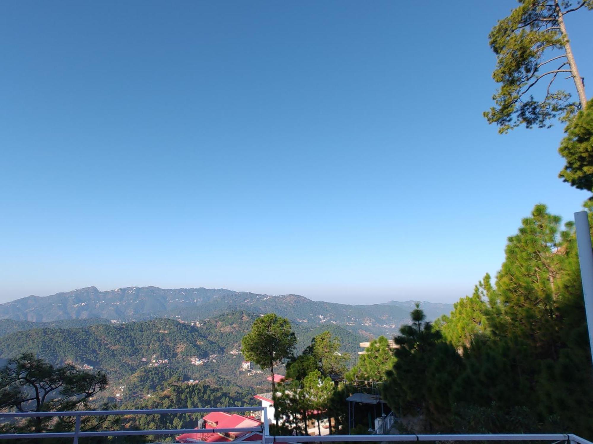 Hotel Le Halcyon , Kasauli Solan Ngoại thất bức ảnh