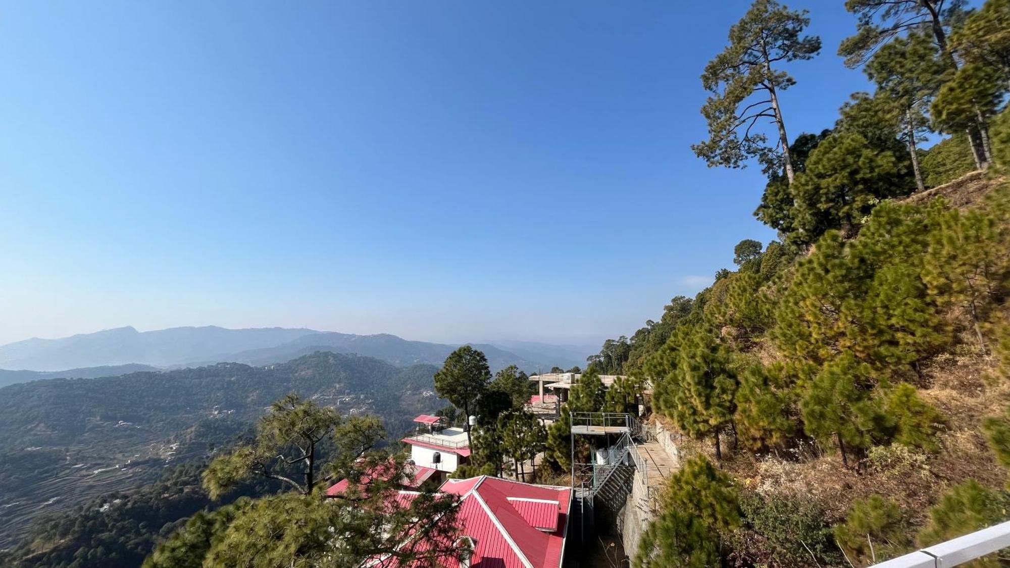 Hotel Le Halcyon , Kasauli Solan Ngoại thất bức ảnh