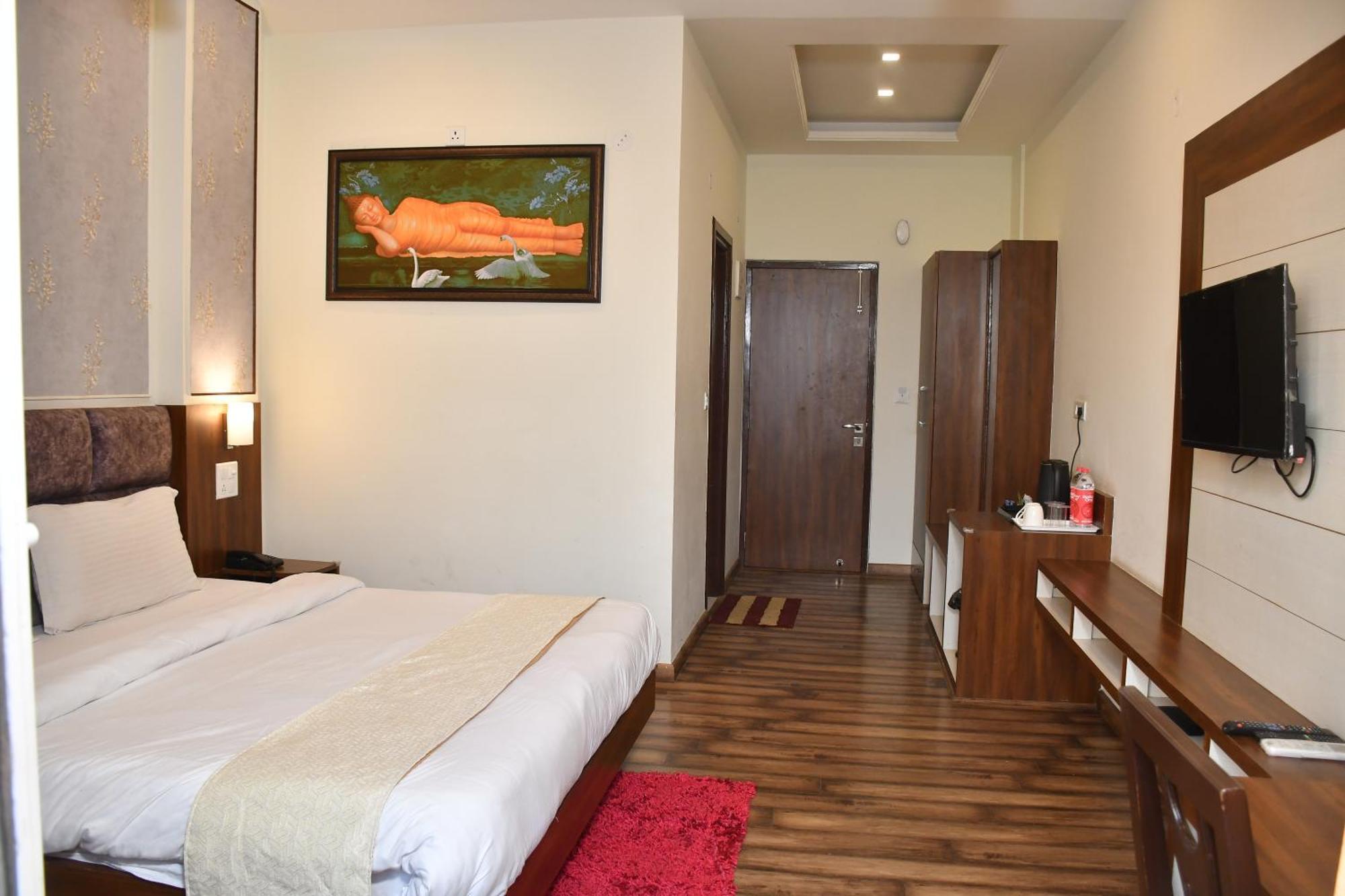 Hotel Le Halcyon , Kasauli Solan Ngoại thất bức ảnh